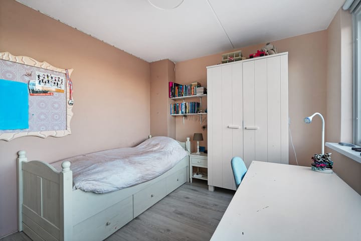 Photo 17 of Swaalingestraat 2