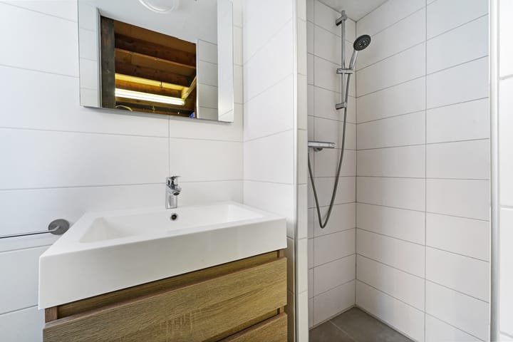 Photo 39 of Swaalingestraat 2