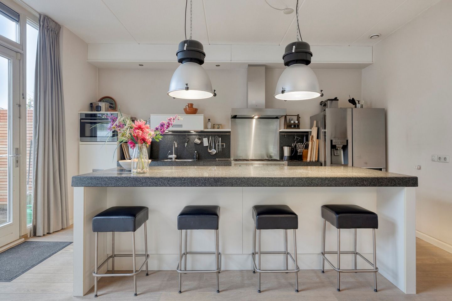 Foto 14 van Roelofsbeldstraat 48