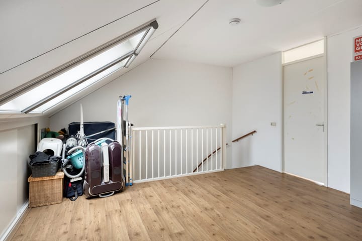 Photo 27 of Roelofsbeldstraat 48