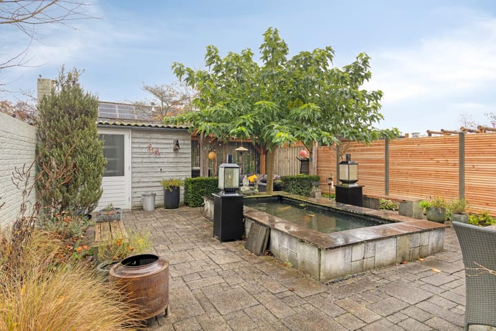 Photo 32 of Roelofsbeldstraat 48