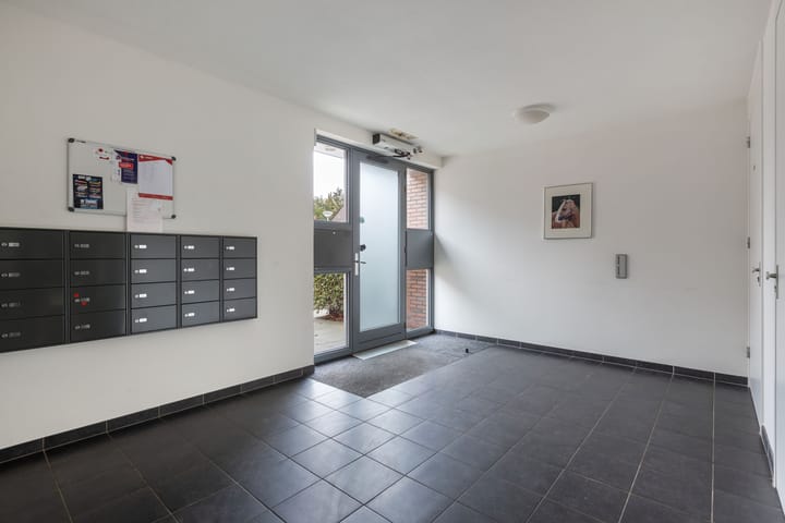 Foto 8 van Schoolstraat 4