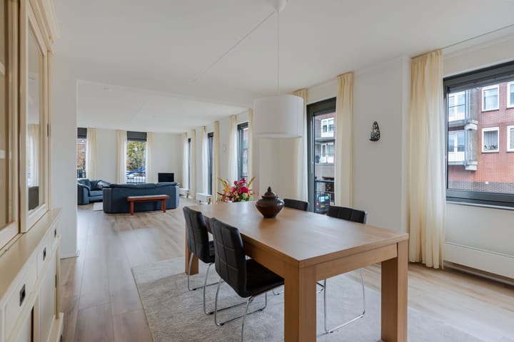 Foto 14 van Schoolstraat 4