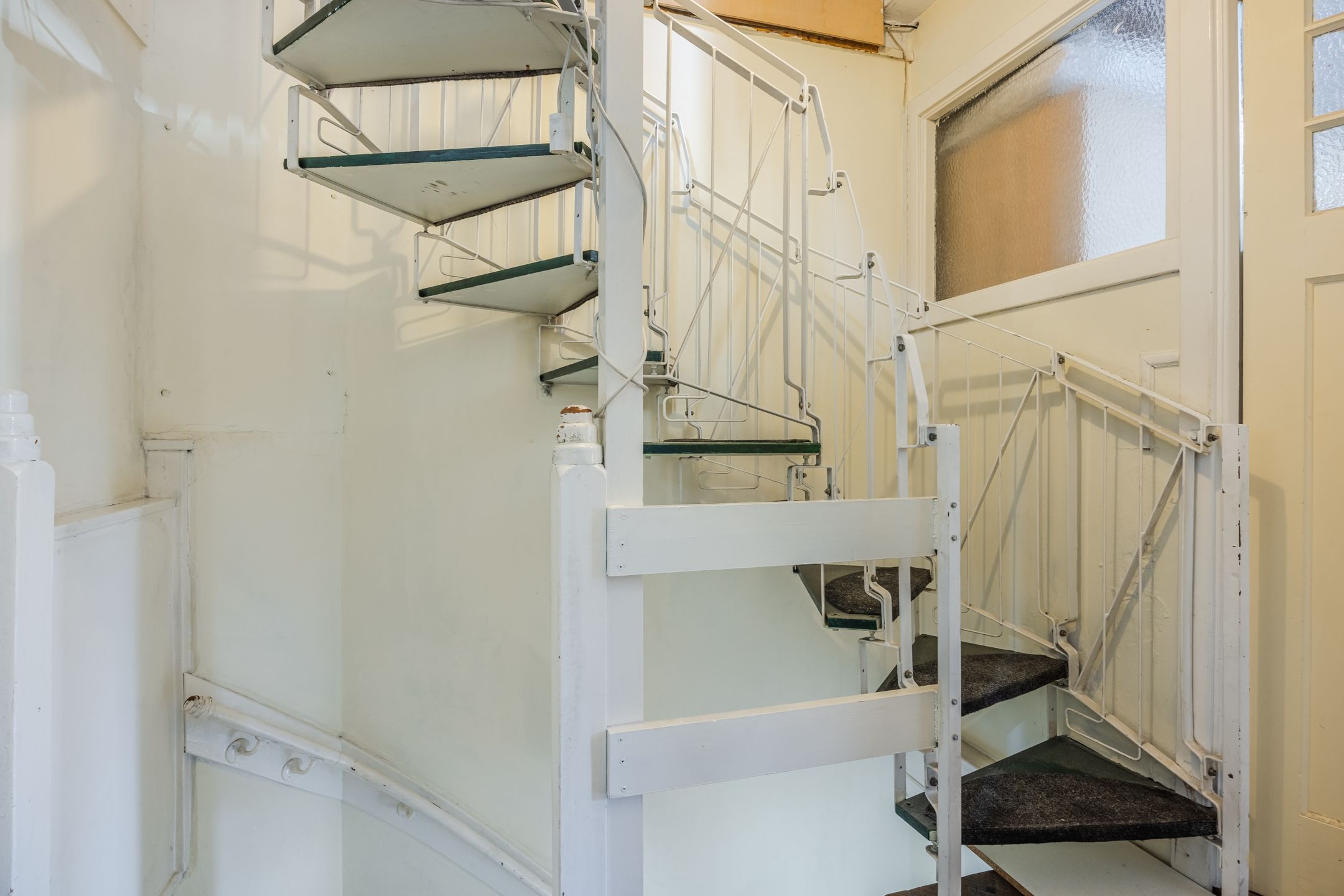 Photo 36 of Grieksestraat 74-A