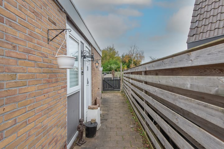 Photo 4 of Poststraat 60