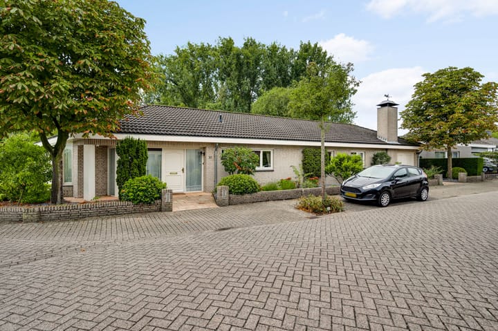 Foto 2 van Burgemeester Wittestraat 10