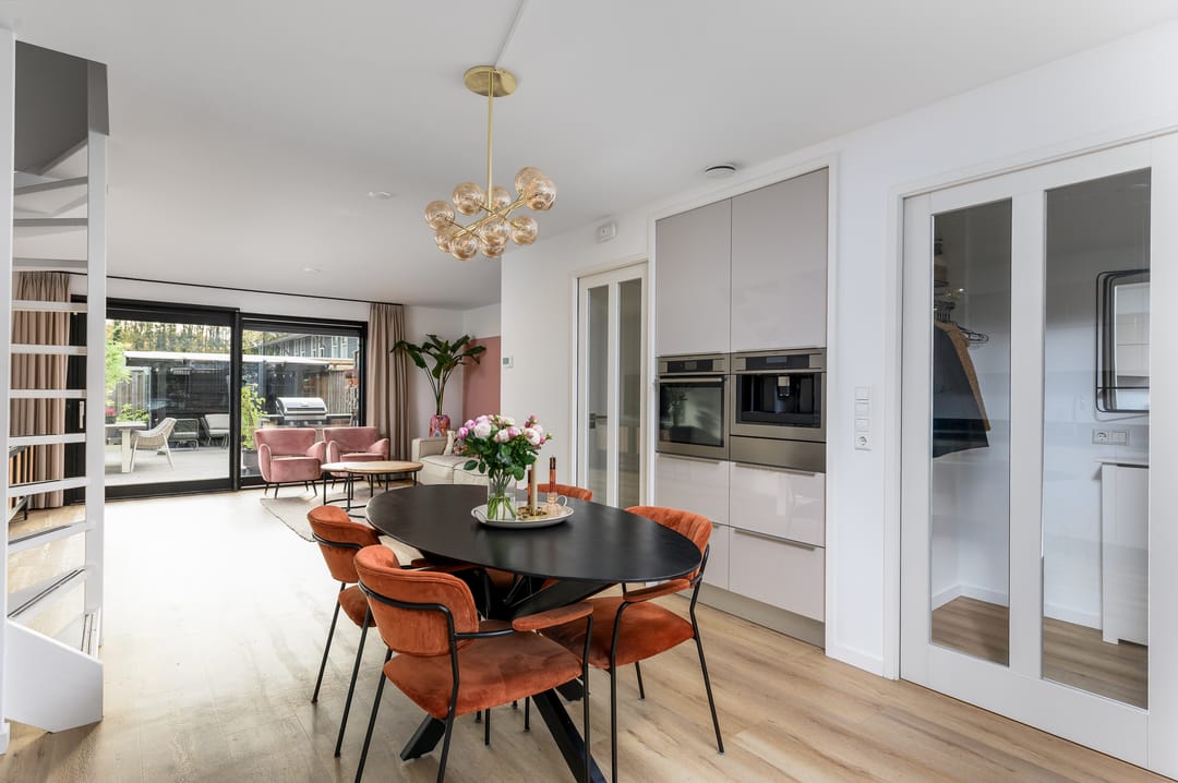 Foto 17 van Eeuwenweg 9