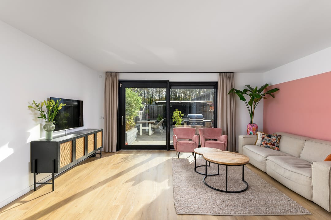 Foto 23 van Eeuwenweg 9