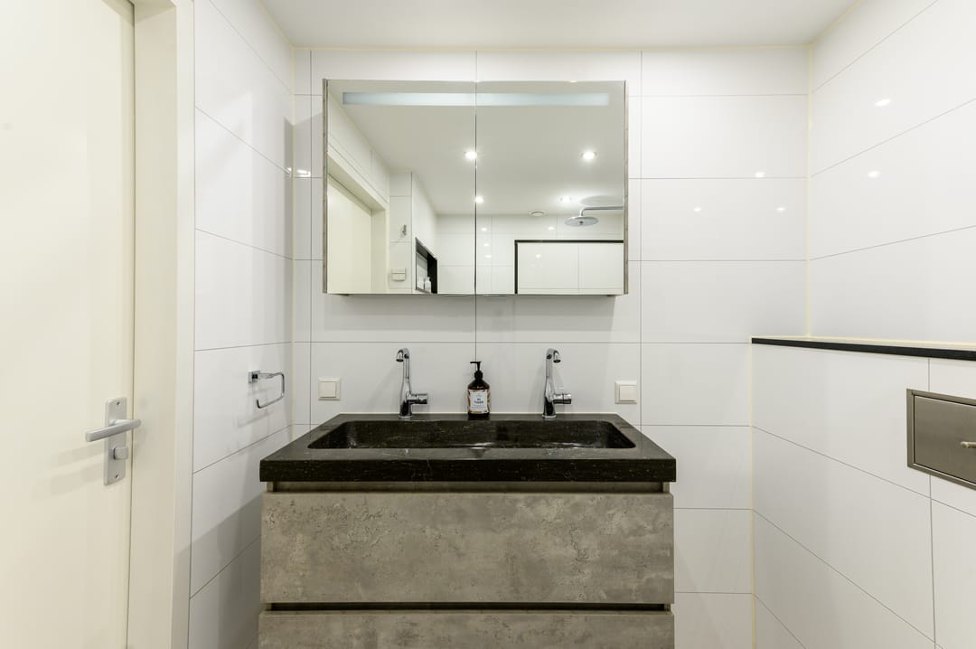 Foto 38 van Eeuwenweg 9