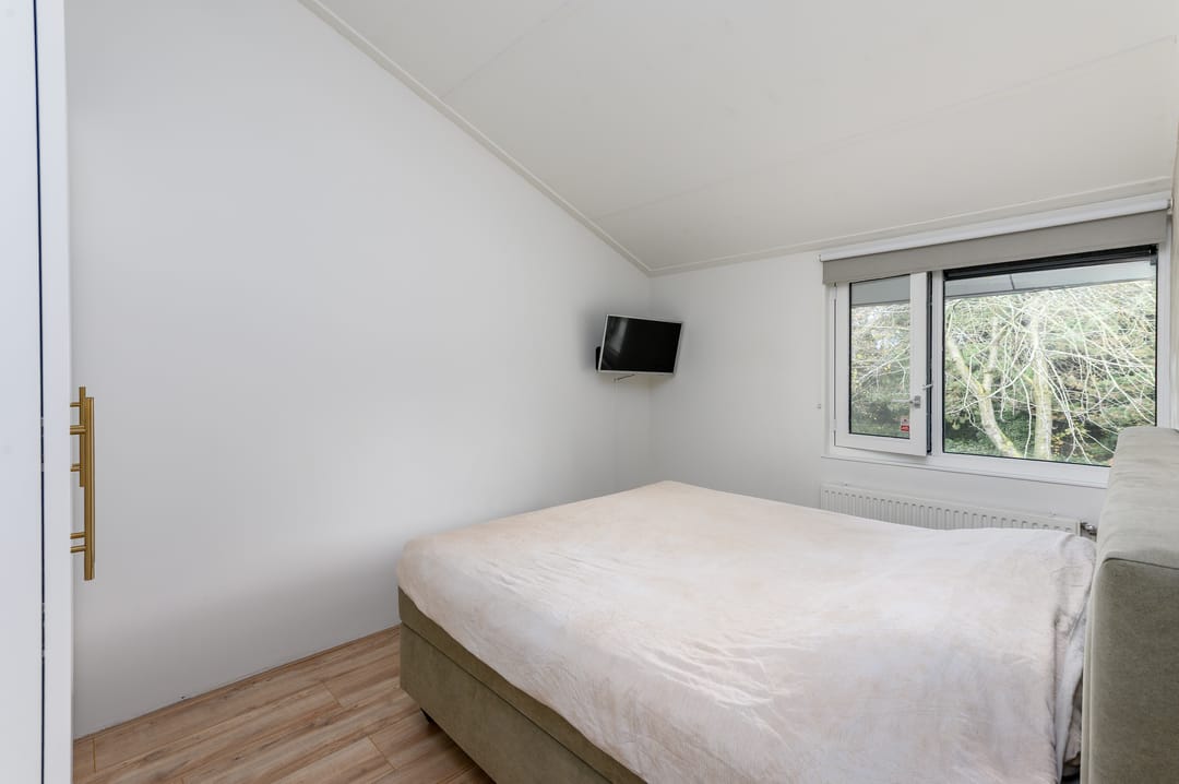 Foto 41 van Eeuwenweg 9