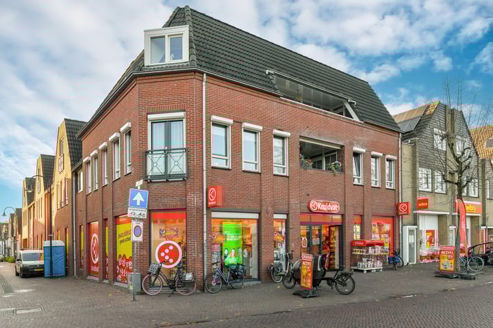 Veenderweg 4 A