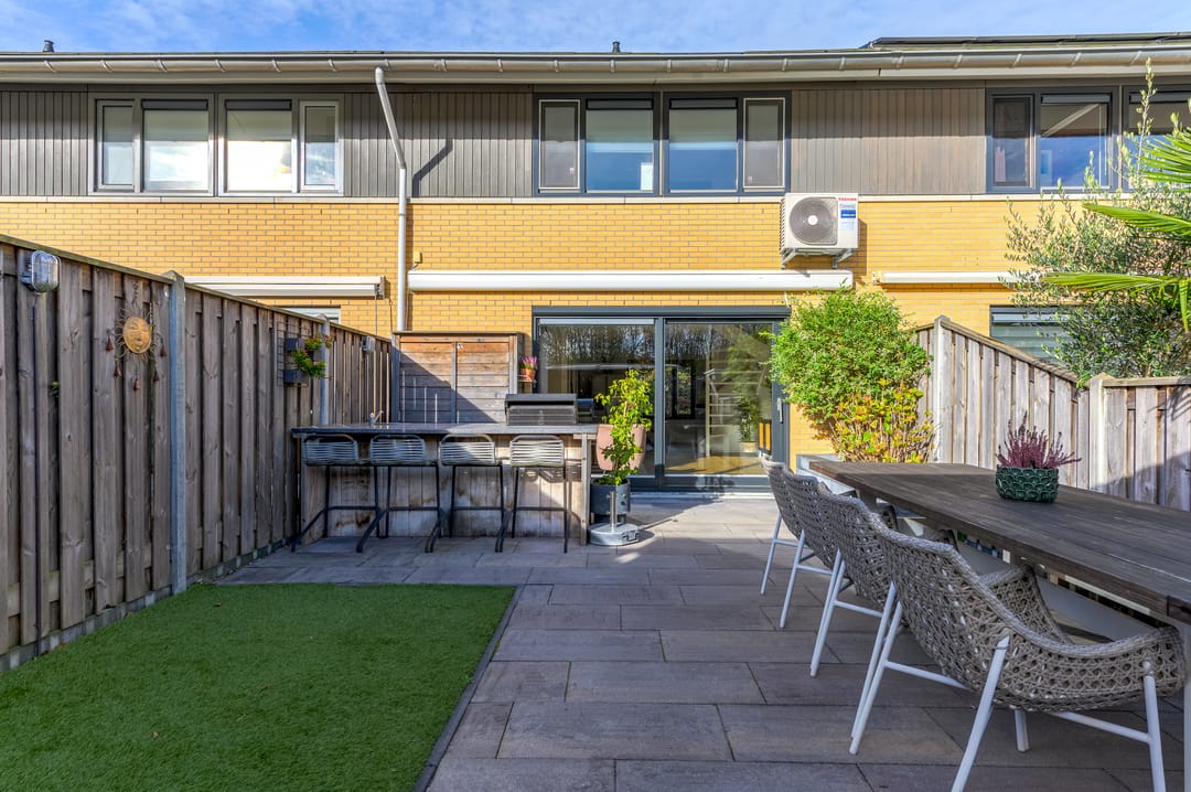 Foto 56 van Eeuwenweg 9