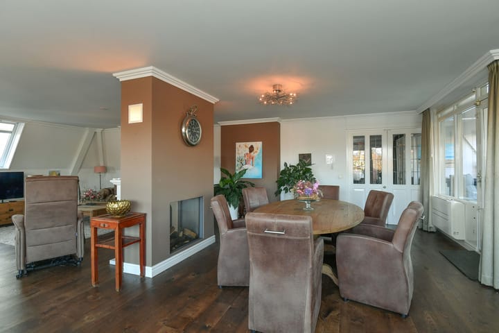 Photo 17 of Veenderweg 4-A