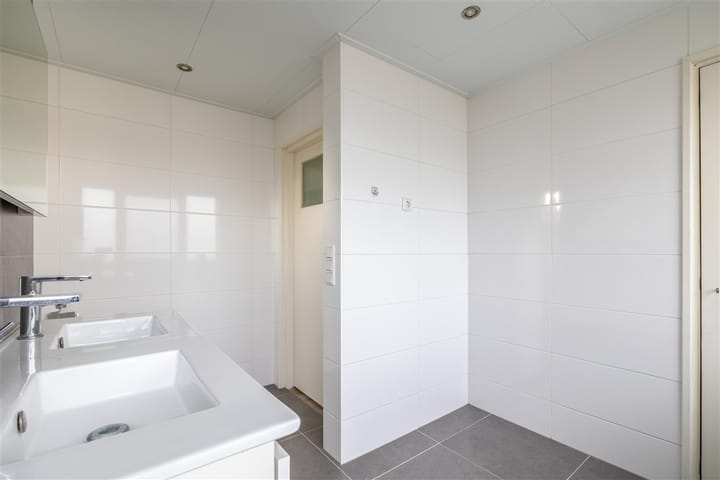 Photo 36 of Meidoornlaan 2-A