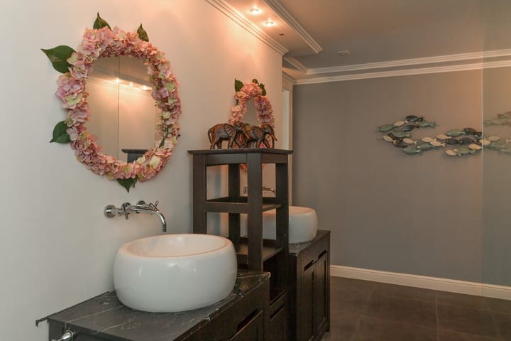 Photo 33 of Veenderweg 4-A