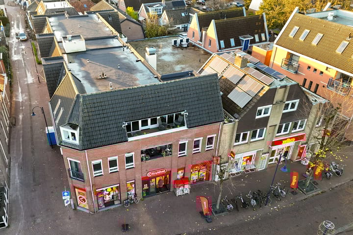 Photo 46 of Veenderweg 4-A