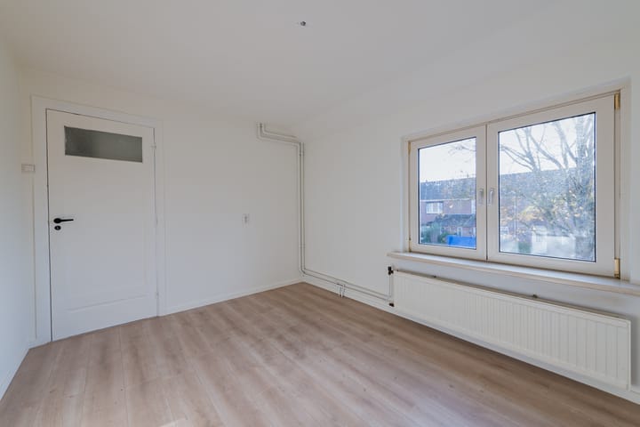 Photo 12 of Zandstraat 9