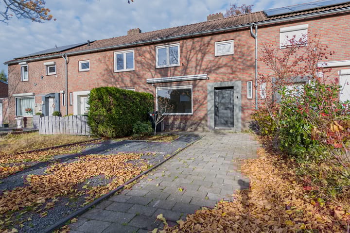 Photo 21 of Zandstraat 9