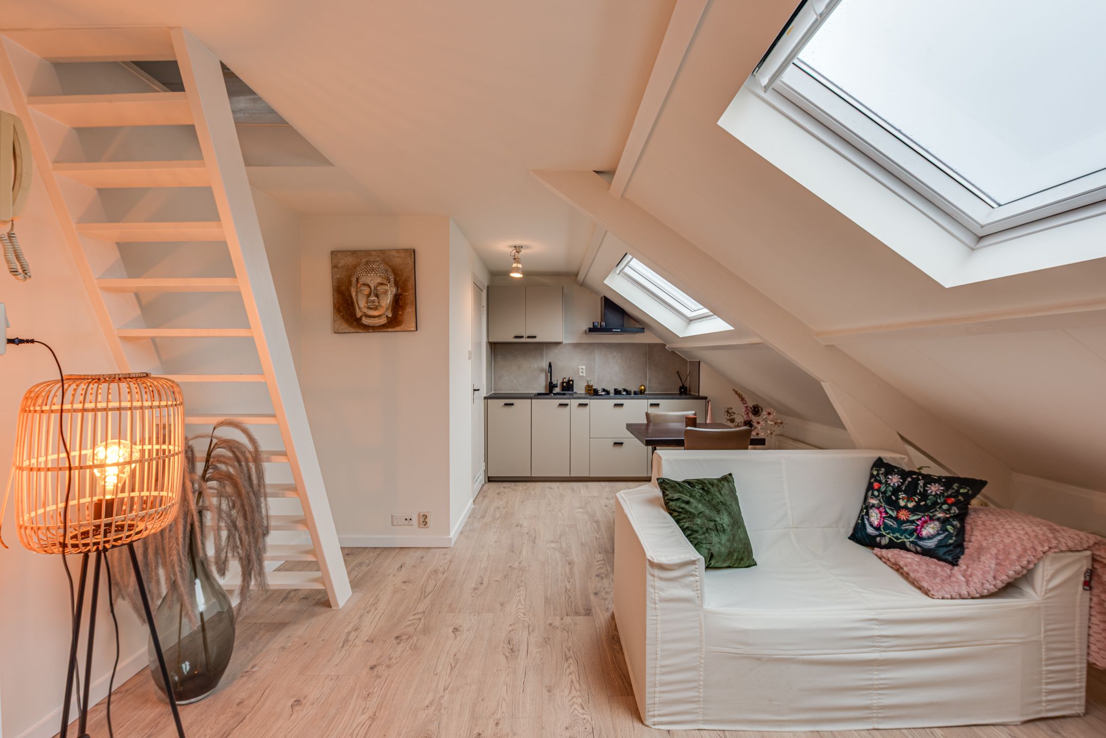 Albertus Perksteeg 13-F 13 F