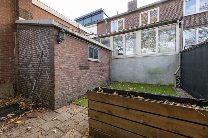 Photo 19 of Zandstraat 9