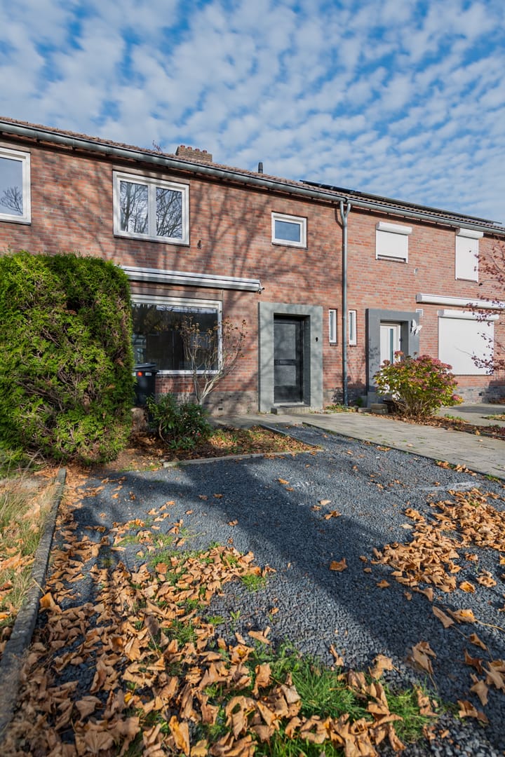 Photo 1 of Zandstraat 9