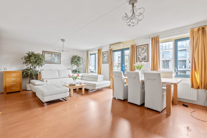 Foto 20 van Lobattostraat 99