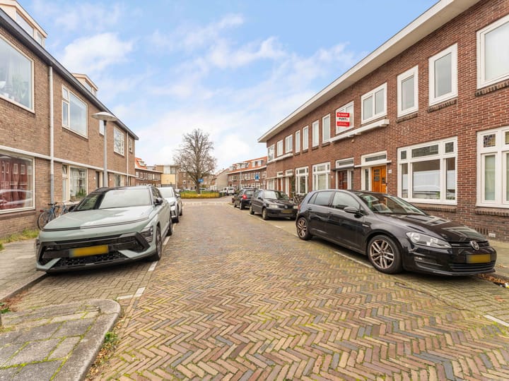 Photo 34 of Bataviastraat 88