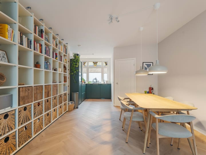 Photo 11 of Bataviastraat 88