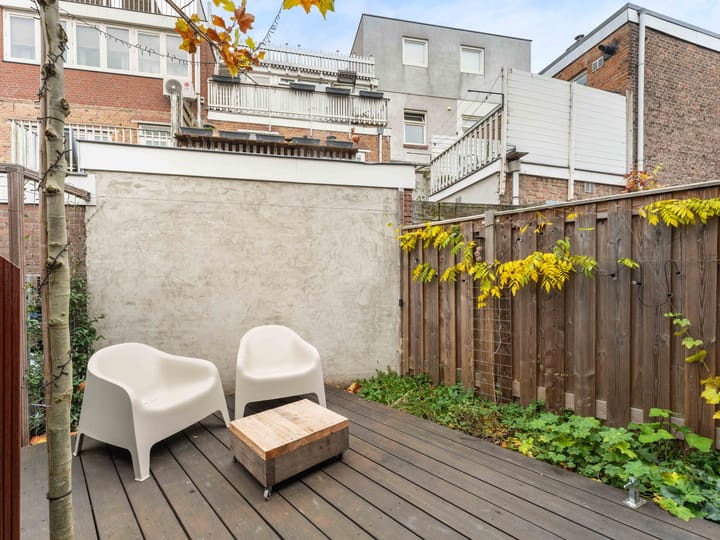 Photo 32 of Bataviastraat 88