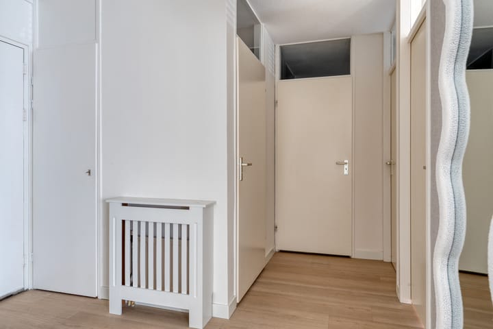 Photo 10 of Parijsstraat 39