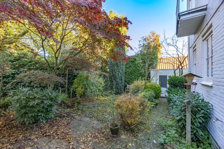 Foto 15 van Meidoornlaan 20