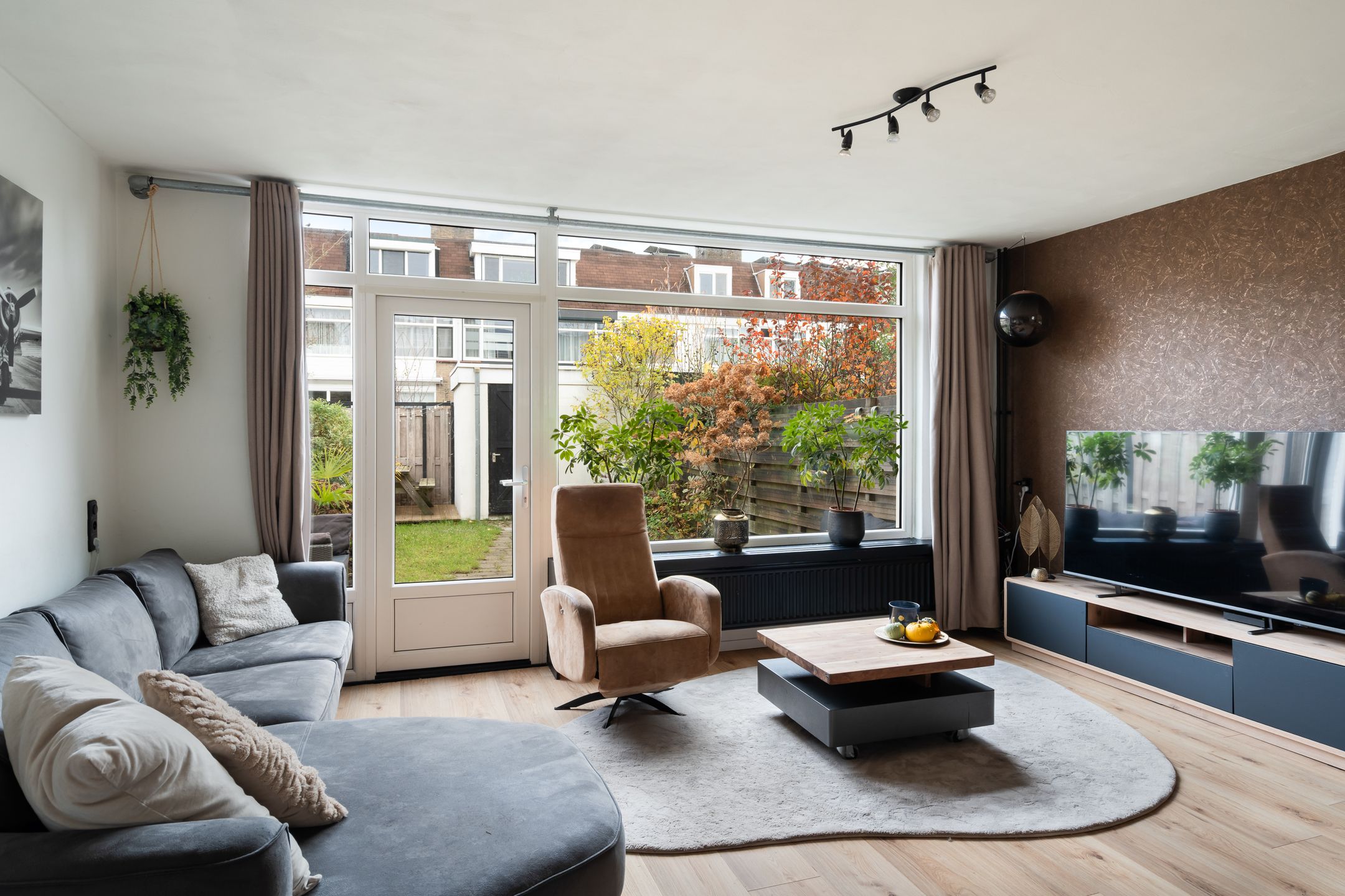 Photo 9 of Geerbron 24