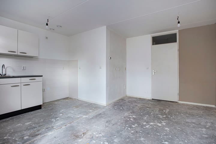 Photo 8 of Crocusstraat 4