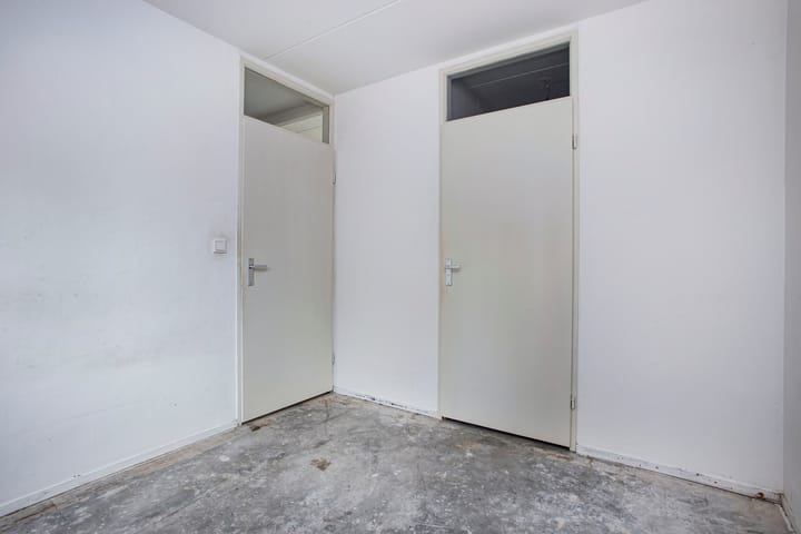 Photo 14 of Crocusstraat 4