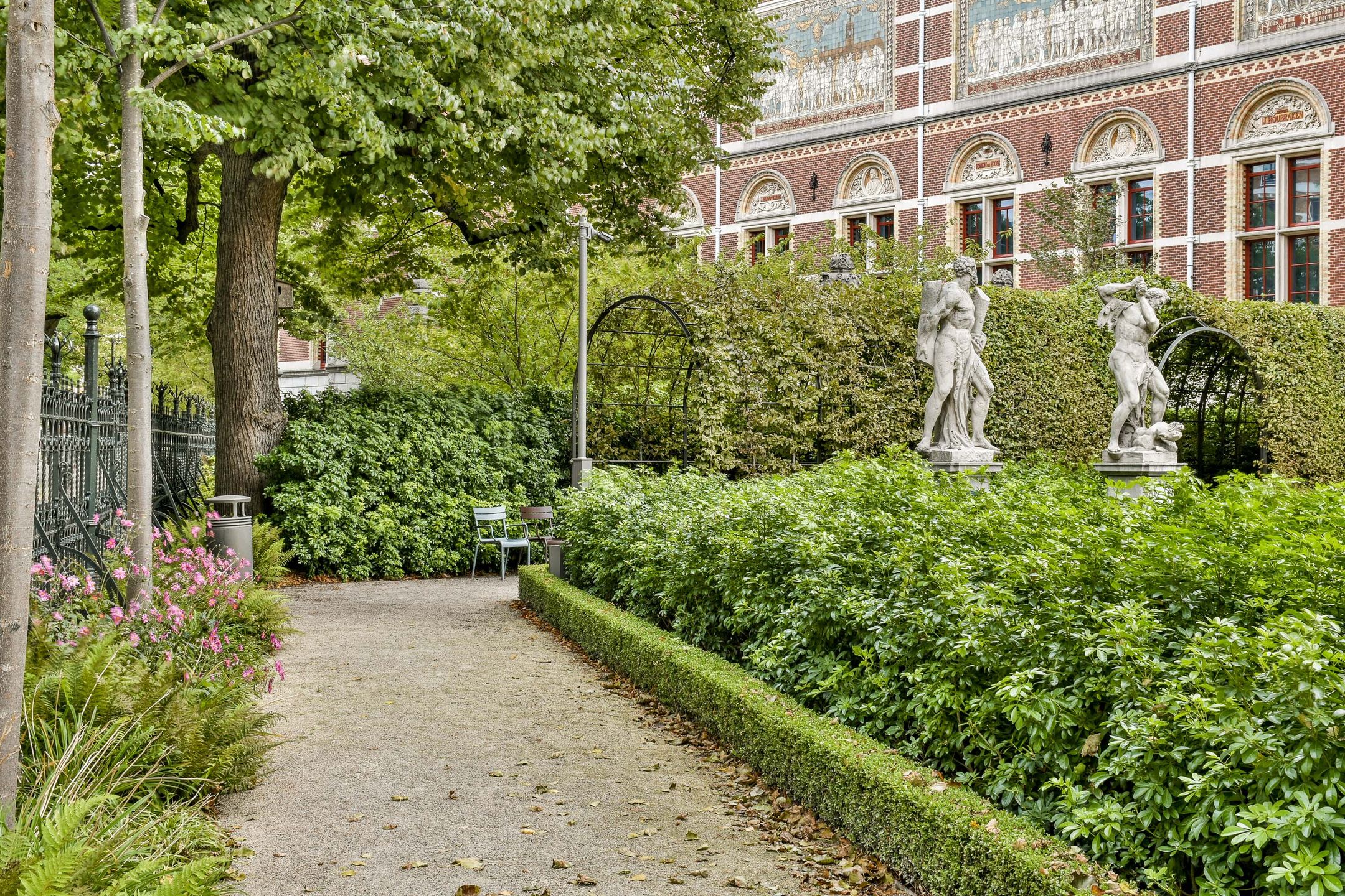 Foto 21 van Jan Luijkenstraat 22-H