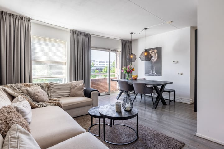 Photo 10 of H.J. van Heekplein 53-C