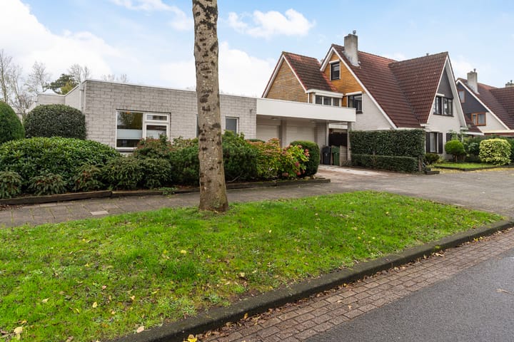 Photo 2 of Staniastate 26