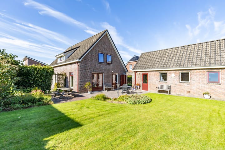 Photo 2 of Pastorietuin 4