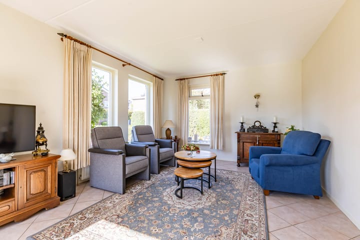 Foto 21 van Pastorietuin 4