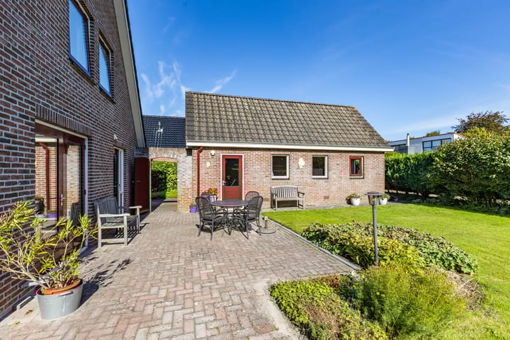 Foto 50 van Pastorietuin 4