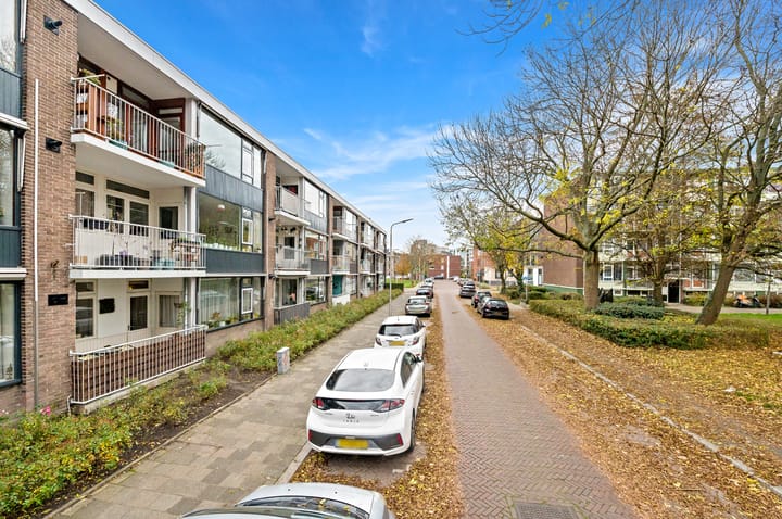 Photo 3 of Frank van Borselenstraat 12