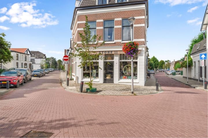 Foto 26 van Melkweg 9