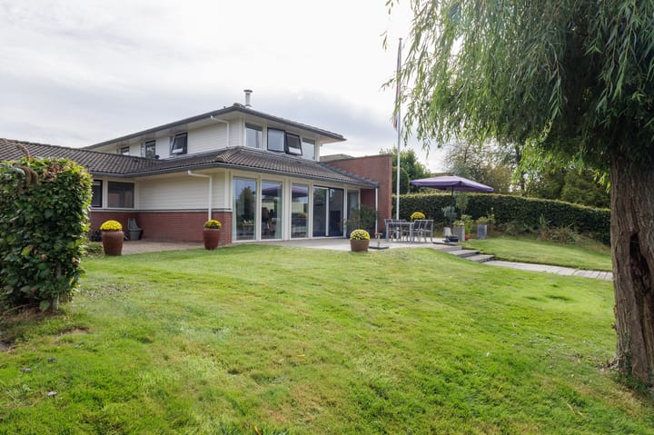 Foto 33 van IJssellaan 8