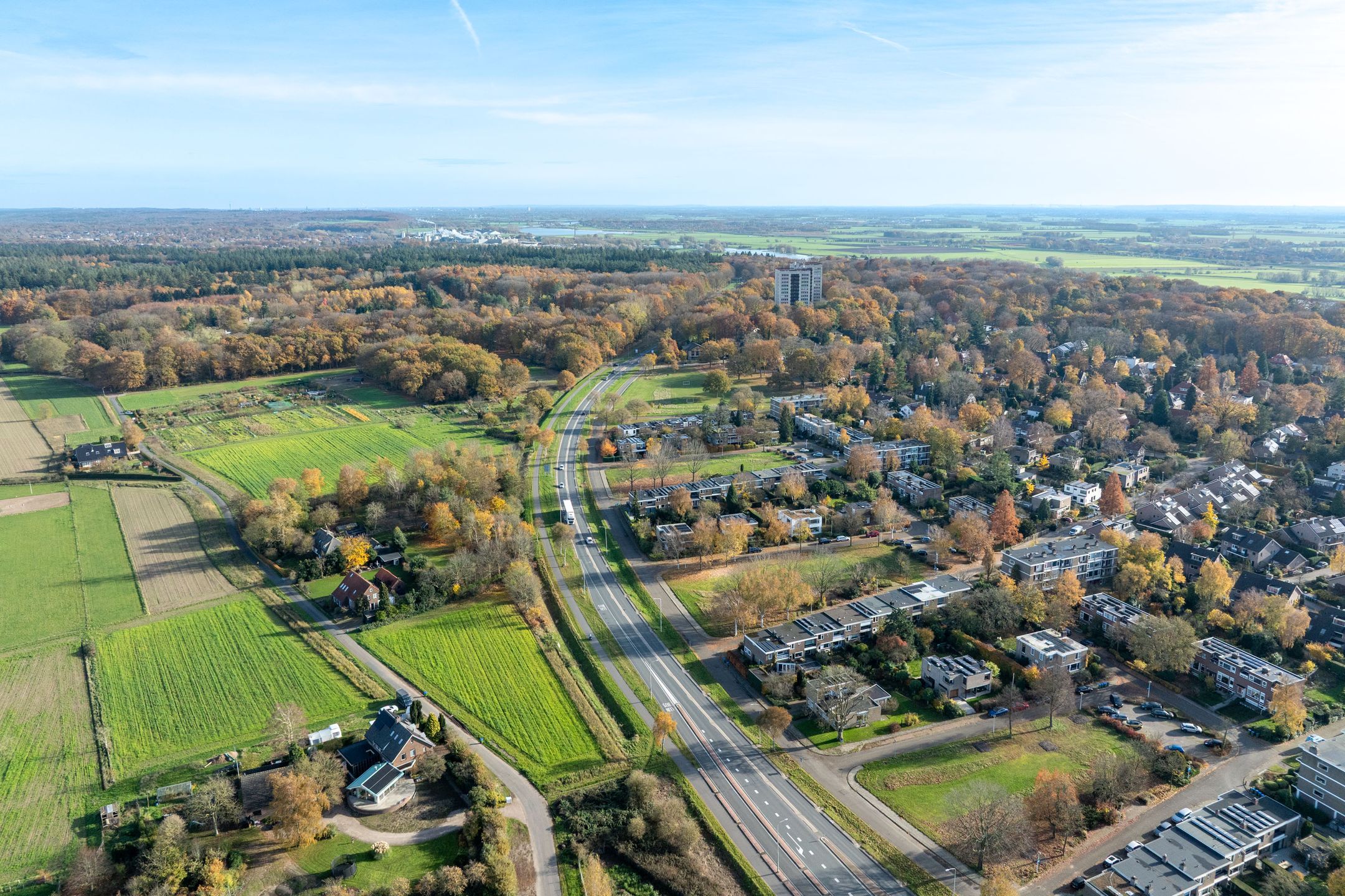 Photo 42 of Kamperfoelielaan 2