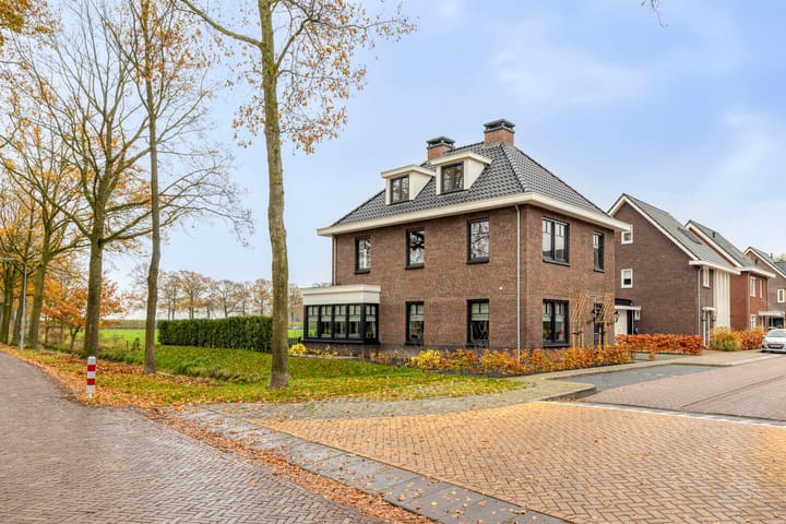 Photo 6 of Kroonheuvel 1