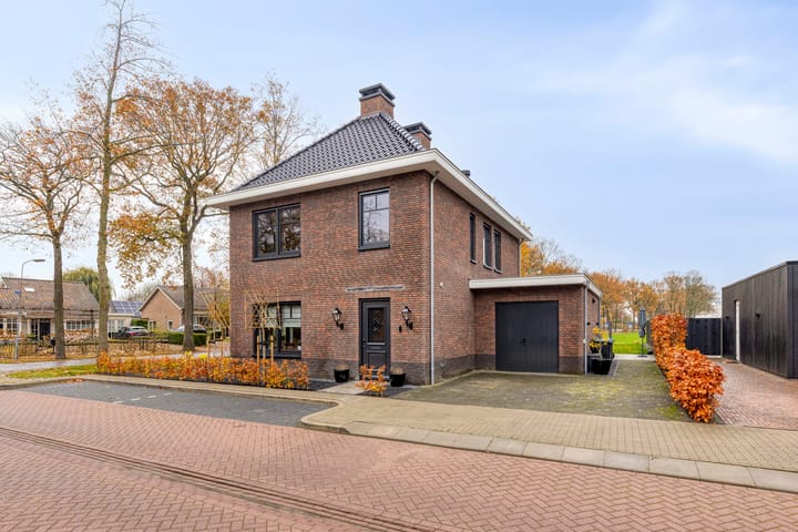 Photo 8 of Kroonheuvel 1