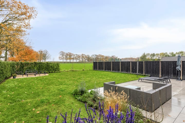 Photo 51 of Kroonheuvel 1