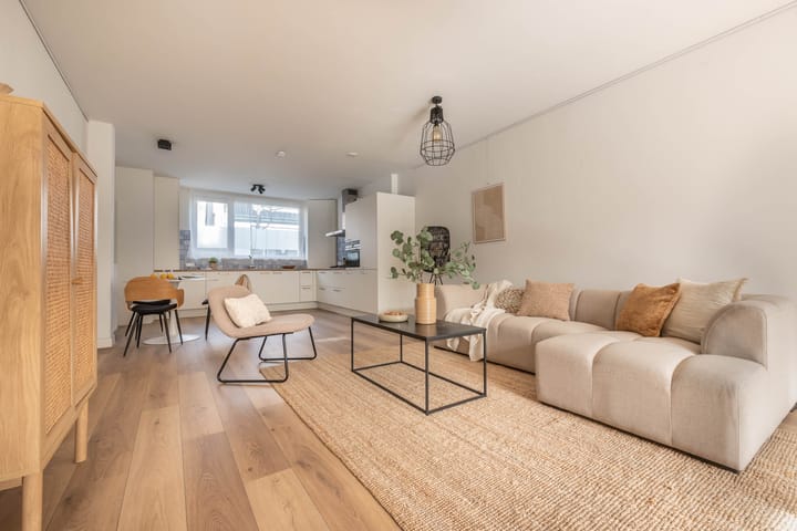 Photo 5 of Willemstraat 29-B