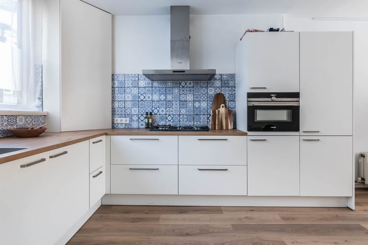 Photo 7 of Willemstraat 29-B