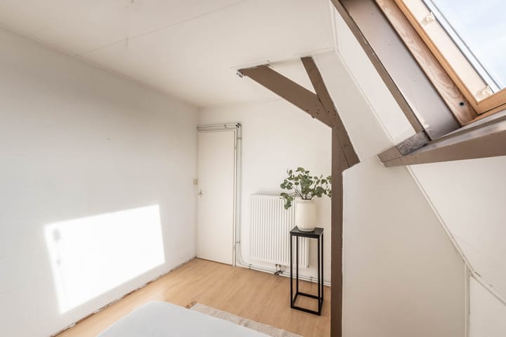 Photo 28 of Willemstraat 29-B